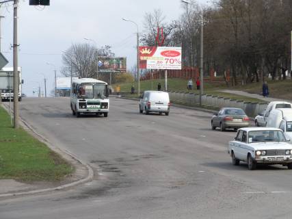 Билборд A в Ровно, 6х3м  м. Рівне, вул. Київська, 48 (15м до проїзду на територію обласної лікарні) фото 1