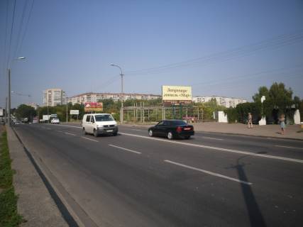 Билборд A в Ровно, 6х3м  м. Рівне, вул. Київська, поруч із зупинкою Обласна лікарня фото 1