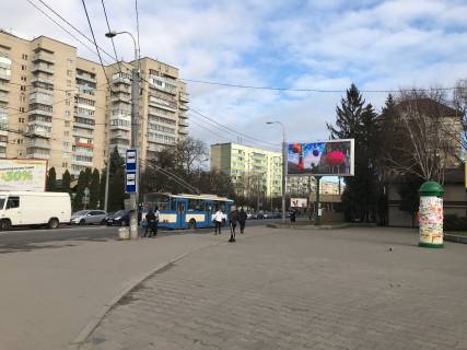 Видеоборд A в Ровно, 5,76х2,88м  м. Рівне, вул. А.Грушевського, в районі перехрестя з вул. Київською - 407089 фото 1