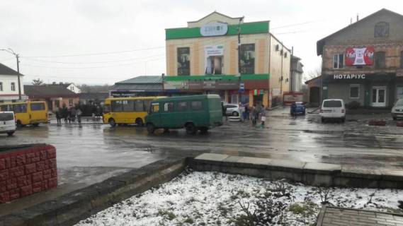 Билборд A в Ровно, 6х3м  м. Дубно, вул. м-н Незалежності, 5 фото 1