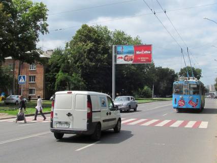 Билборд B в Харькове, 3х6  Байрона (Героїв Сталінграда) пр-т, 6, в центр фото 1