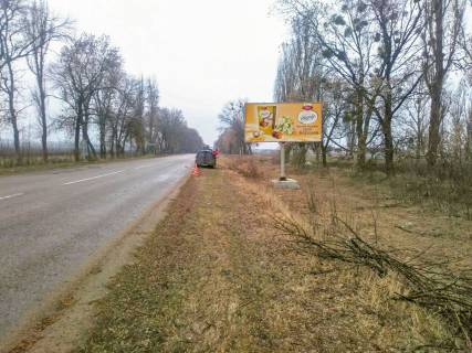 Билборд A в Кагарлыке, 3х6  в'їзд у місто з боку Ржищева фото 1