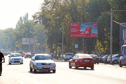 Билборд A в Харькове, 3х6  Нескорених (Героїв Праці) вул., 28, з центру (навпроти Сільпо) фото 1