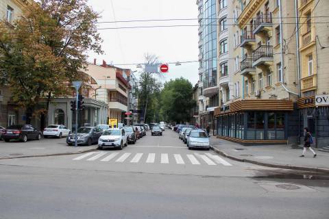 Сiтiлайт B у Харкові, 1,24х1,84  Каразіна вул., 3 Фото 1
