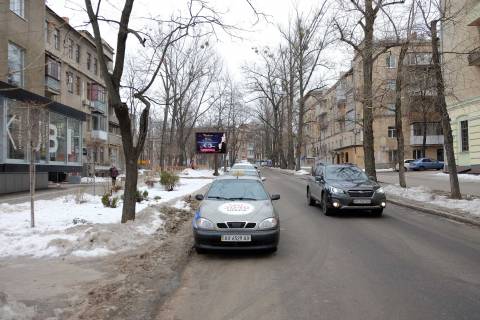 Бэклайт B в Запорожье Данилевского ул., 10, из центра фото 1