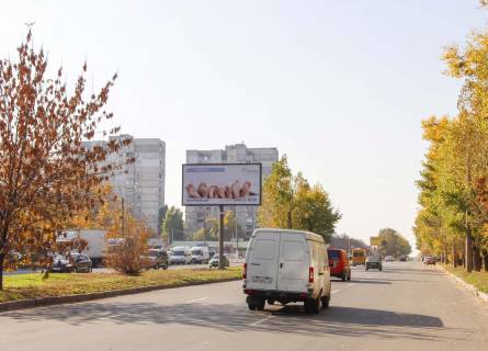 Билборд A в Харькове, 3х6  Салтівське шосе, 256, в центр фото 1