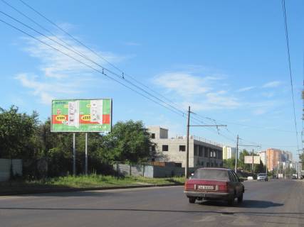 Билборд B в Харькове, 3х6  Гвардійців-Широнінців вул. – Валентинівська  вул., в центр фото 1