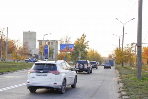 Билборд B в Харькове, 3х6  Тракторобудівників пр-т, 1/1, з центру фото 1
