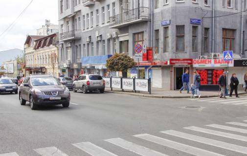 Ситилайт A в Харькове Пушкинская ул., 65 фото 1