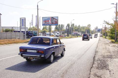 Билборд B в Харькове, 3х6  Мереф'янське шосе, 13, з центру фото 1