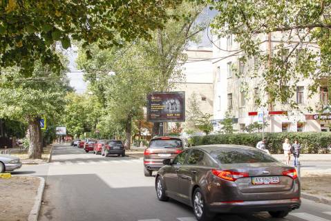 Бэклайт A в Харькове, 3,1х2,2  Данилевського вул., 8 - Літературна вул., в центр фото 1