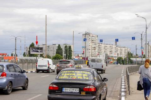 Бэклайт B в Харькове, 3х6  Людвіга Свободи пр-т - Перемоги пр-т, в центр фото 1