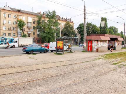Сiтiлайт B у Харкові, 1,24х1,84  Полтавський шлях вул. - Холодногірська вул., 3 (вулиця Холодногірська) Фото 1