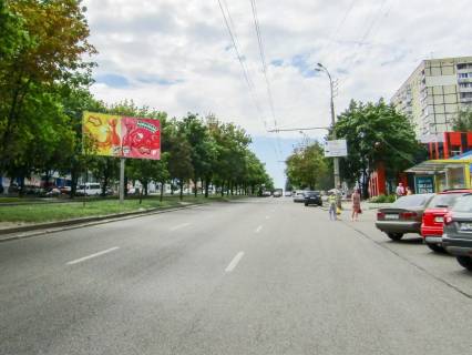 Білборд, Бігборд (Борд)  A у Дніпро (Дніпропетровськ), 3x6  Олександра Поля (Кірова) пр., 42 , маг."Велопланета" Фото 1