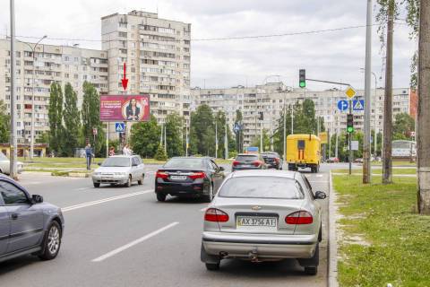 Призма B в Днепр (Днепропетровск), 3х6  Ахсарова вул. - Людвіга Свободи пр-т, VIP, в центр - 416784 фото 1