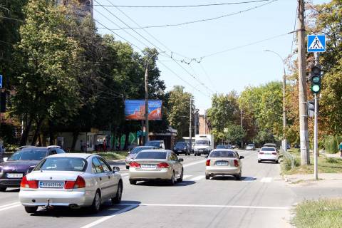 Білборд, Бігборд (Борд)  B у Харкові, 3х6  Дерев'янка вул., 38, з центру Фото 1