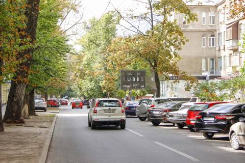 Бэклайт A в Днепр (Днепропетровск), 3,1х2,2  Данилевського вул., 10, в центр фото 1