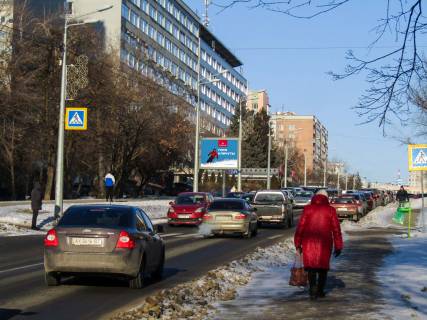 Бэклайт B в Харькове, 3,1х2,2  Космічна вул., 11 фото 1