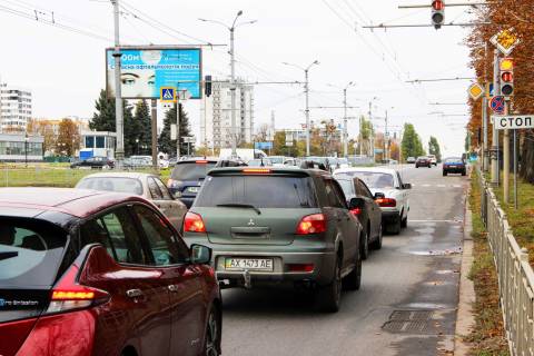 Билборд B в Харькове, 3х6  Петра Григоренка пр-т, 2 - Олімпійська вул., в центр фото 1
