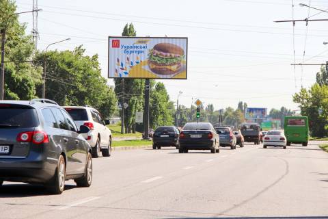 Призма B в Харькове, 3х6  просп. Льва Ландау (50-річчя СРСР), 38, з центру - 472050 фото 1