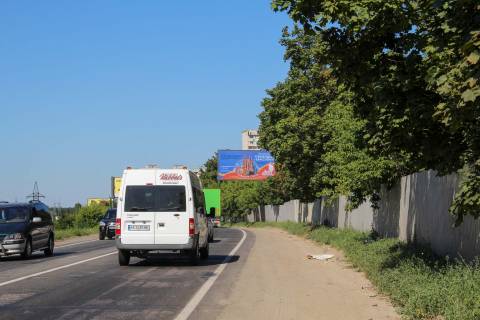 Білборд, Бігборд (Борд)  A у Харкові, 3х6  Архітекторів вул., 20, з міста Фото 1