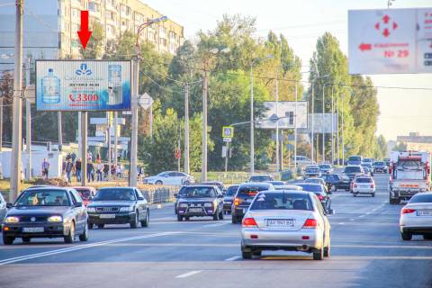 Призма B в Харькове, 3х6  Леся Сердюка вул. - Бучми вул., 1-Б, в центр - 471642 фото 1