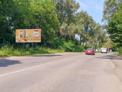 Билборд B в Кицмане, 3х6  на в'їзді з Чернівців фото 1