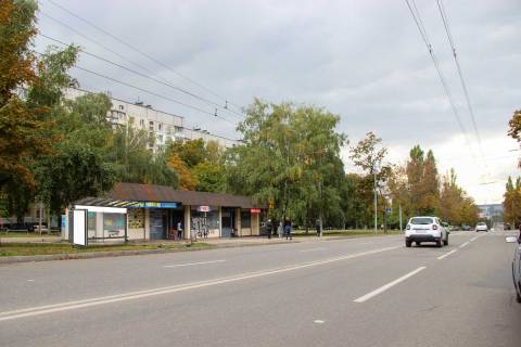 Ситилайт B в Харькове, 1,24х1,84  Валентинівська вул., 22 фото 1