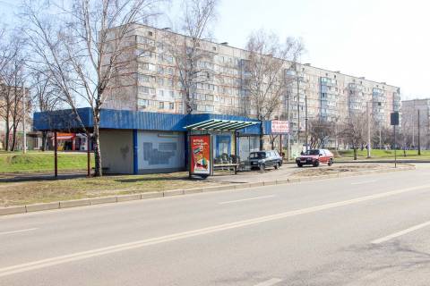 Сiтiлайт B у Харкові, 1,24х1,84  Тракторобудівників, 142 (зупинка 606-й мікрорайон), з центру Фото 1