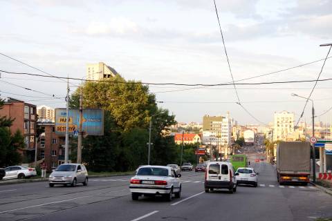 Призма B в Харькове, 3х6  Полтавський шлях вул., 86, в центр - 471828 фото 1