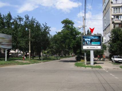 Скроллер A в Днепр (Днепропетровск), 2.3x3.14  Антоновича вул. - Савченка  вул. - 564100 фото 1