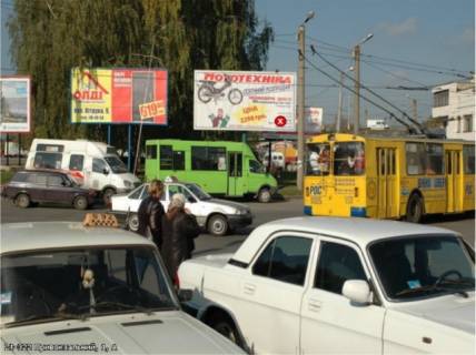 Призма A в Житомире Привокзальний м-н, 1 - 55597 фото 1