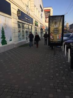 Ситилайт + в Одессе, 0,82*1,80  знаходиться біля  ТЦ "Фреш Маркету" фото 1