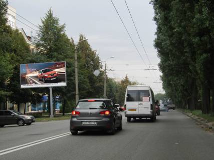 Білборд, Бігборд (Борд)  B у Дніпро (Дніпропетровськ), 3х6  Криворізька вул., 10  Фото 1
