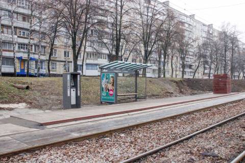 Сiтiлайт B у Харкові, 1,24х1,84  Тракторобудівників пр-т, 160 (зупинка "11-я поліклініка"), в центр Фото 1