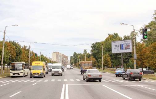 Призма A в Харькове, 3х6  Полтавский шлях ул. - Победителей ул., в центр - 383054 фото 1