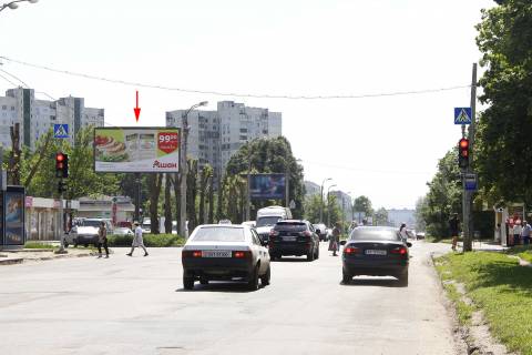 Билборд B в Харькове, 3х6  Леся Сердюка (Командарма Корка) ул., 44, в центр (Класс) фото 1
