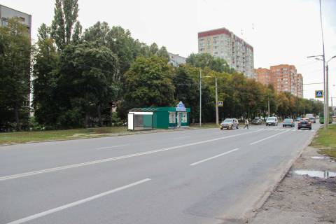 Сiтiлайт A у Харкові, 1,24х1,84  Гвардейцев Широнинцев ул., 27 Фото 1