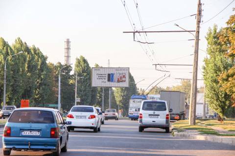 Призма A в Харькове, 3х6  просп. Льва Ландау (50-річчя СРСР), 149, в центр - 383411 фото 1