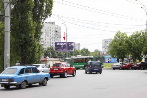 Билборд A в Харькове, 3х6  Перемоги пр-т, 77, в центр фото 1
