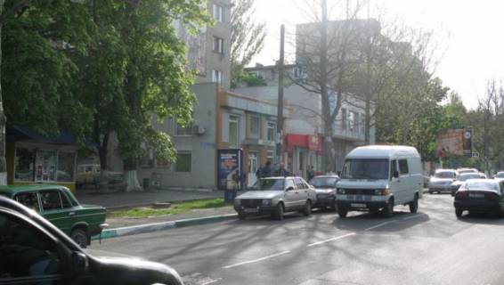 Ситилайт B в Черноморск (Ильичевск), 3х6  вул. 1 Травня, 5 фото 1