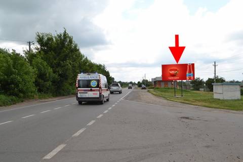 Білборд, Бігборд (Борд)  A у Циркунях сел. Циркуни-вул. Соборна - біля магазину Олена - у бік Харкова Фото 1