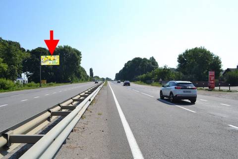 Билборд B в трасах Харкова, 3х6  Траса Київ-Харків-сел. Травневе-біля Крона маркету-прапорець №2-у бік Харкова фото 1