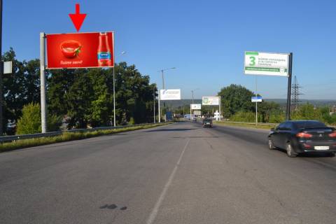 Білборд, Бігборд (Борд)  B у Харкові Клочківська -розв'язка з кільцевою -прапорець №3 виїзд з Харкова у бік Дергачів Фото 1