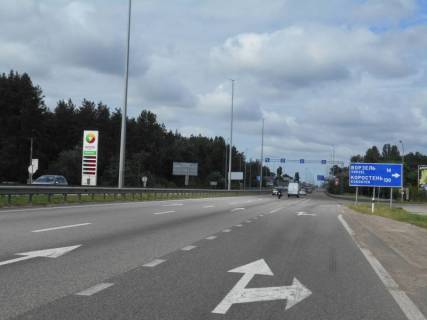 Билборд B в Миле, 6х3  с. Мила, траса М-06 "Київ-Чоп" (Житомир), км 25+000 ліво, після АЗС АМІС, біля клініки Спиженко фото 1