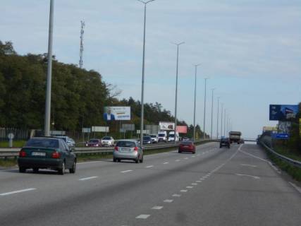 Білборд, Бігборд (Борд)  B у Капітанівке, 6х3  с. Капітанівка, траса М-06 "Київ-Чоп" (Житомир), км 24+400 право, через 420м після АЗС АМІС та повороту на Ворзель, через 280м після Мега Маркету Фото 1