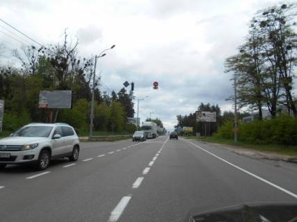 Білборд, Бігборд (Борд)  B у Вишгороді, 6х3  Траса Р-02 "Київ-Іванків-Овруч", км 19+250 ліво, на світлофорі, за поворотом на SANDORA та HENKEL-Україна, в'їзд в м. Вишгород з площі Шевченка Фото 1