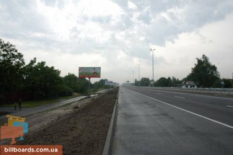 Білборд, Бігборд (Борд)  B у Міла, 6х3  с. Мила, траса М-06 "Київ-Чоп" (Житомир), км 26+200 ліво, за поворотом на с. Петрушки, навпроти ресторану "Козачок", магазин "Фора" схема