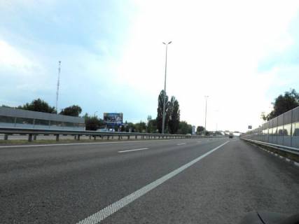 Білборд, Бігборд (Борд)  B у Березівці, 6х3  с. Березівка, траса М-06 Київ-Чоп (Житомир), км 37 + 570 ліво, АЗС "ANP", навпроти готель "Мезон Бланш", 175м после автобусної зупинки Фото 1