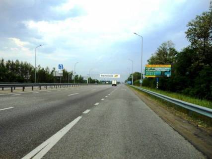 Білборд, Бігборд (Борд)  A у Березівці, 6х3  с. Березівка, траса М-06 Київ-Чоп (Житомир), км 40 + 300 ліво, за автобусних зупинки "Северинівка" Фото 1